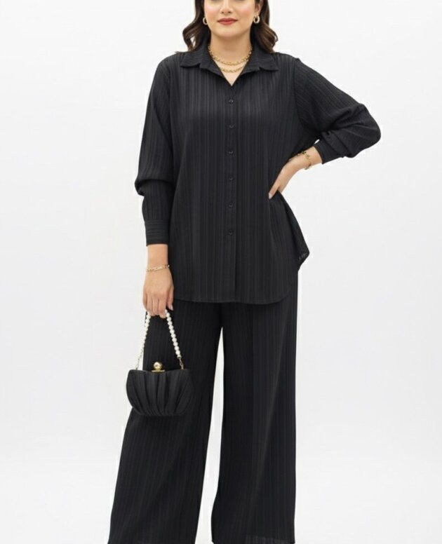 Noir Co-Ord (2 Piece)